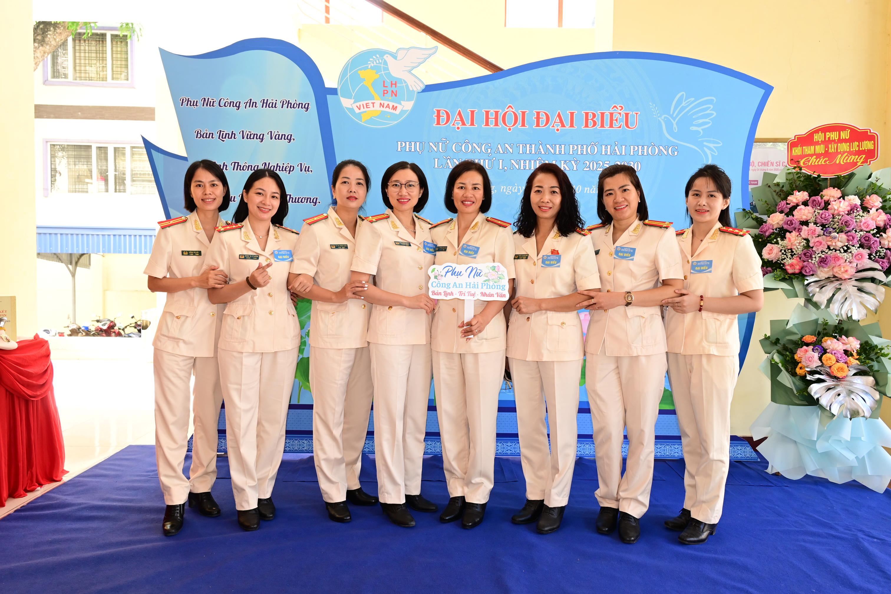 Hội Phụ nữ Phòng Cảnh sát giao thông tích cực tham gia công tác xã hội – tình nghĩa